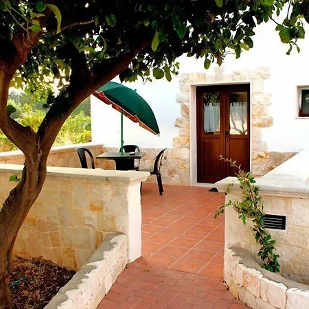 Albaetramonto فندق مبيت وإفطار *